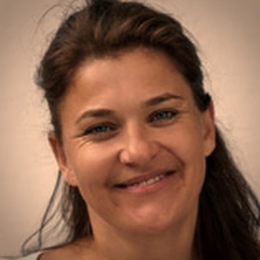 Dr Birgit Viertlböck