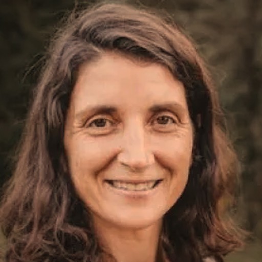 Crystal Geyer