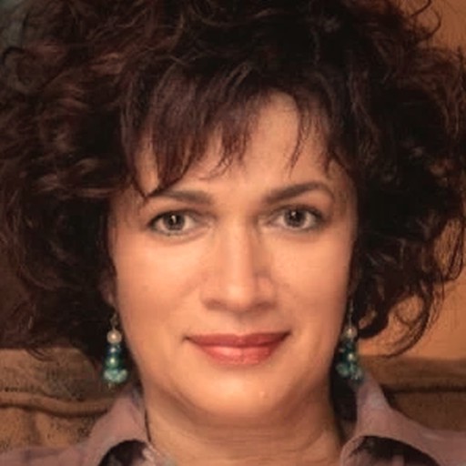 Éva Karmazsin
