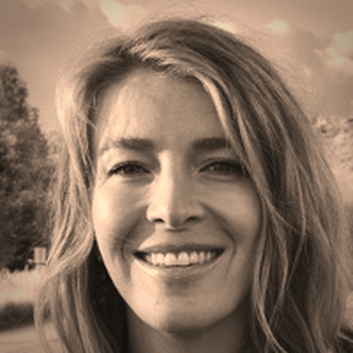 Kim Carter
