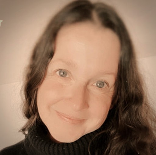 Mia Hetényi