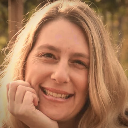Rebecca Geshuri